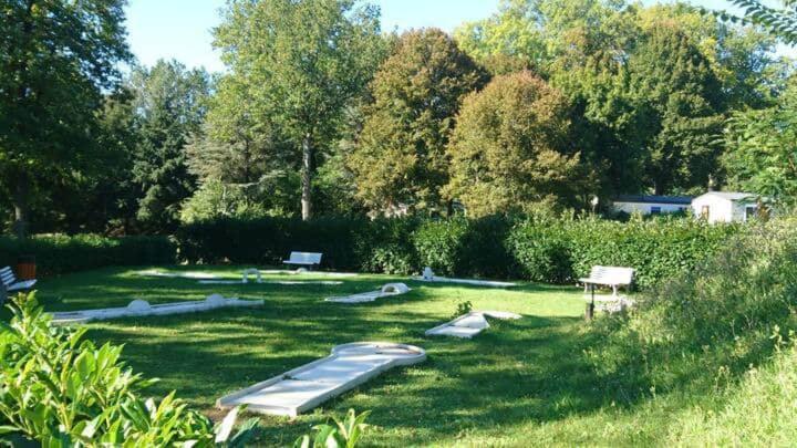 Camping Marvilla Parks -Parc Des Roches 91530 Saint-Chéron Buitenkant foto